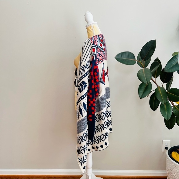 Double Zero Aztec Cardigan - Picture 5 of 7